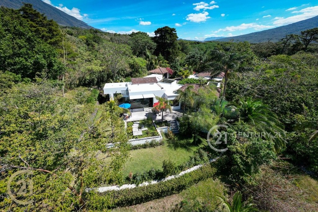 Oportunidad de Inversión en La Reunión Golf Resort – Potencial de Ingresos y Estilo de Vida Exclusivo