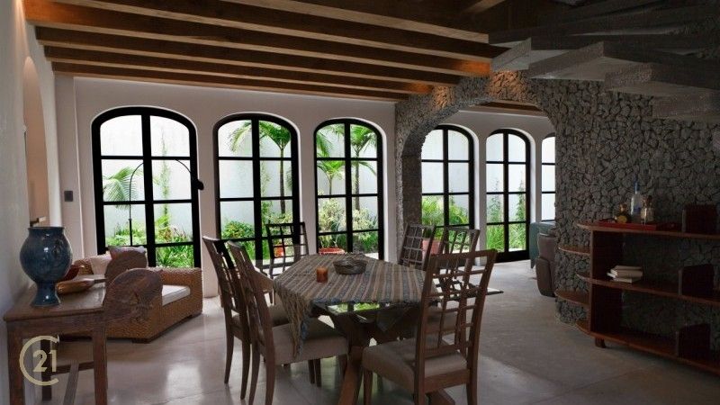 3 Bedroom House Inside A Small Gated Community